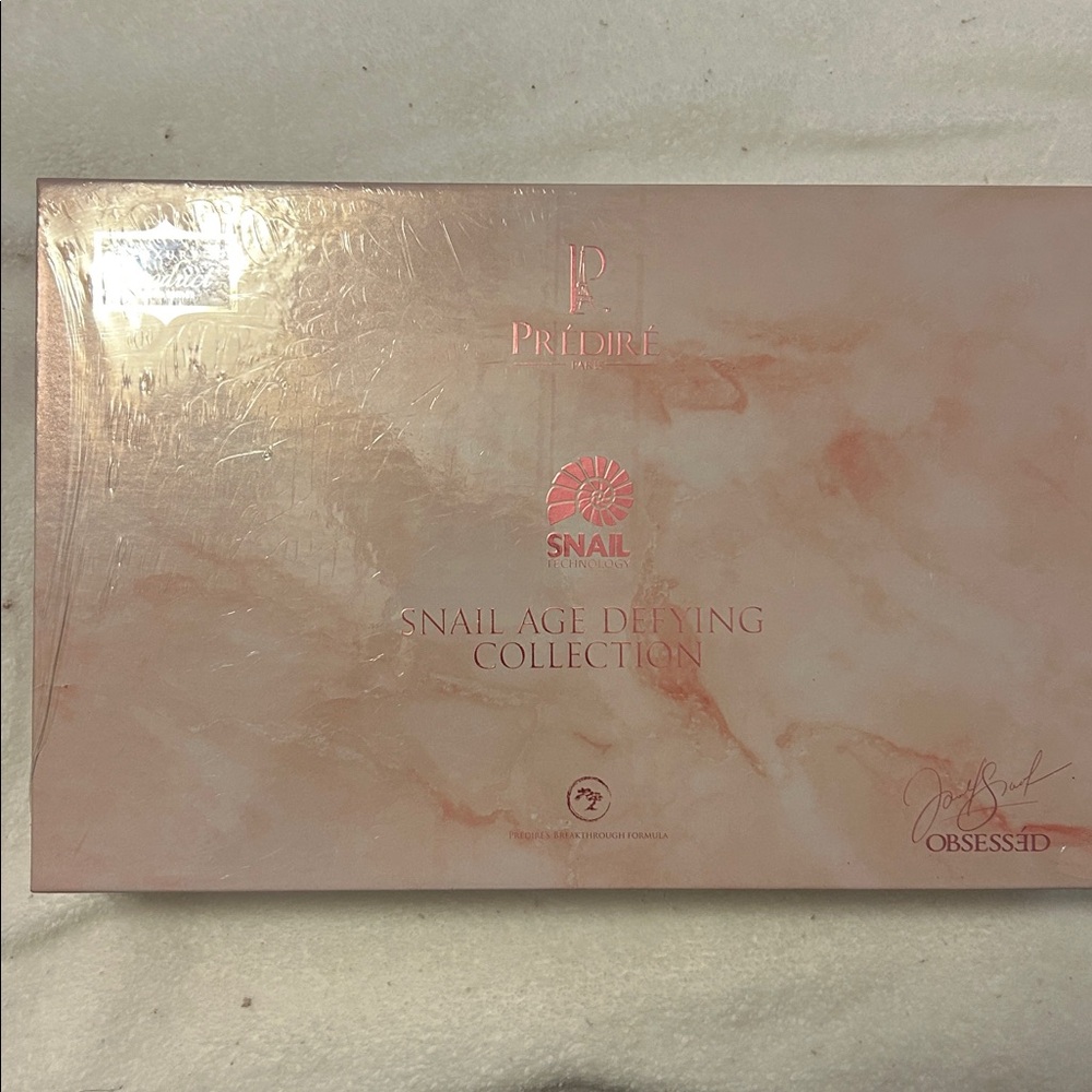 Prédiré Snail Age Defying Collection - Pink
Complete kit!